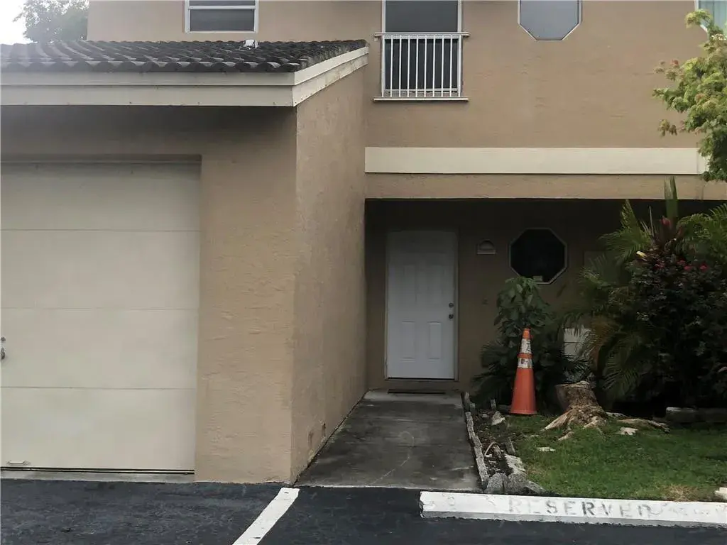 3783 NW 91ST Lane # 3783, Sunrise FL 33351