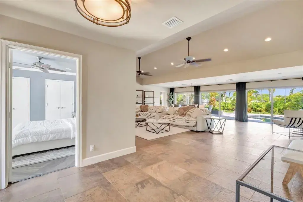 4907 Holly Drive, Tamarac FL 33319