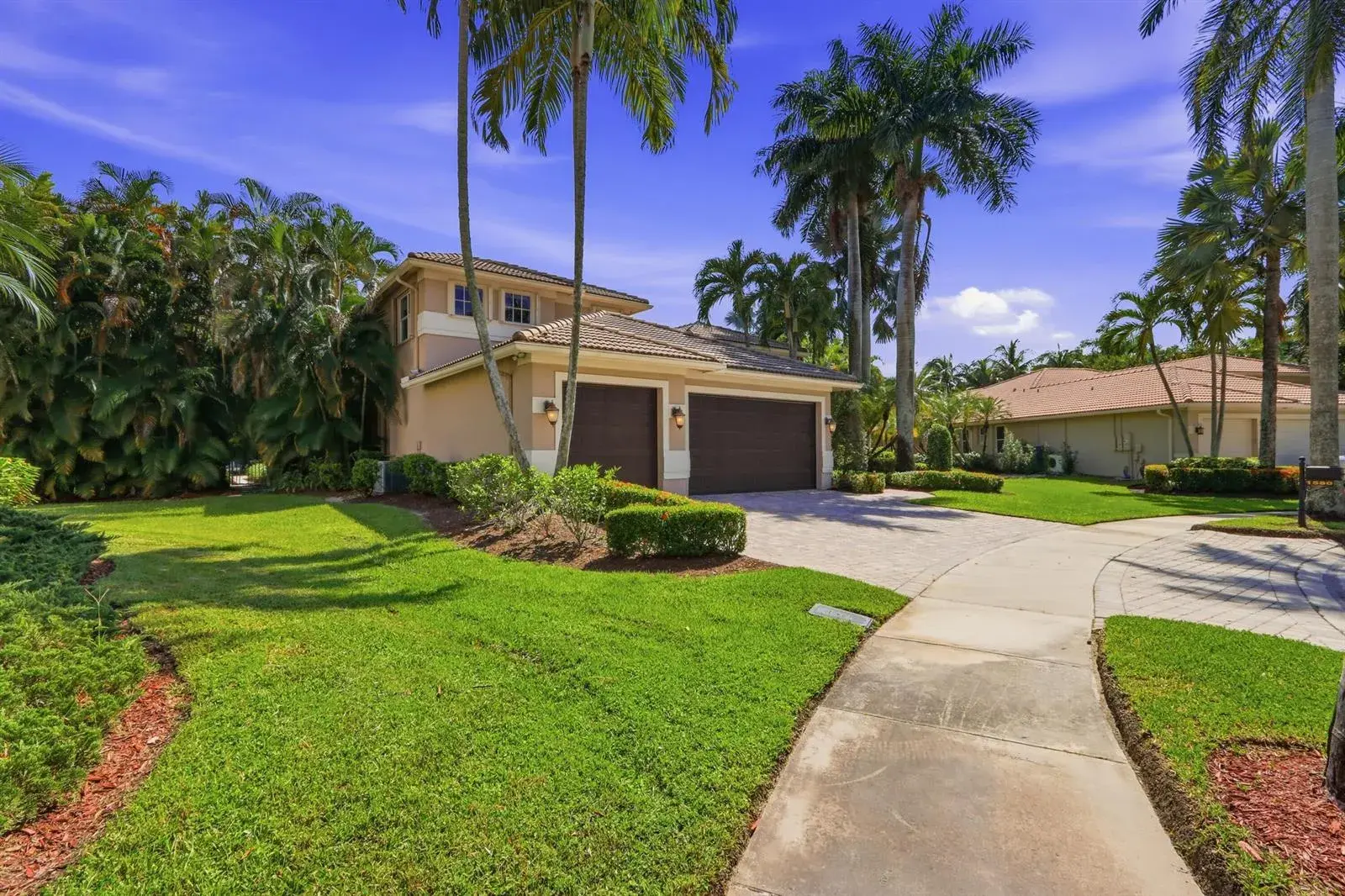 1580 VICTORIA ISLE Way, Weston FL 33327