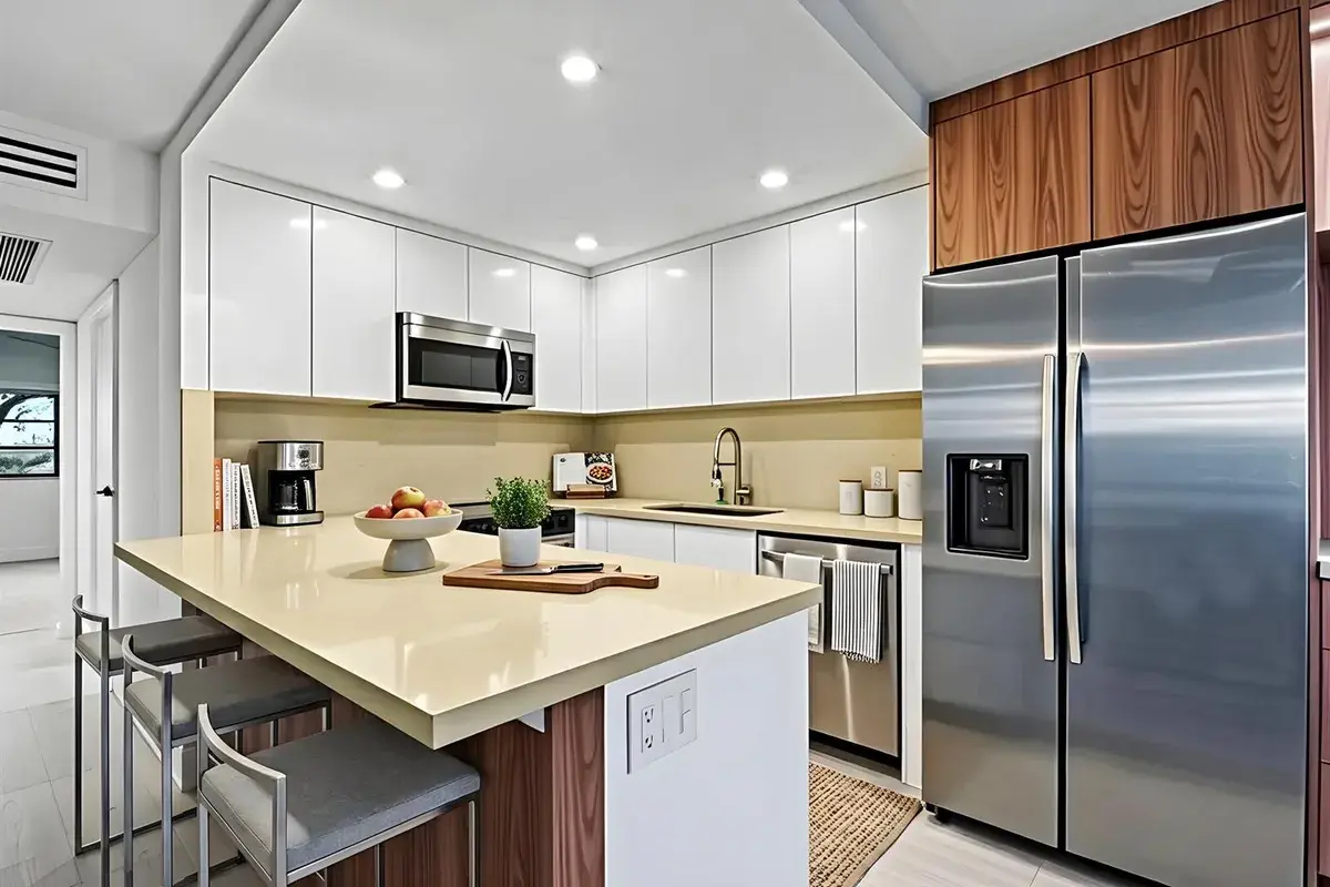 3076 Newport Drive # Q, Deerfield Beach FL 33442