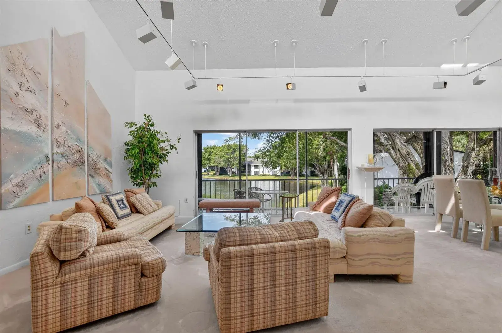 6800 Willow Wood Drive # 906, Boca Raton FL 33434