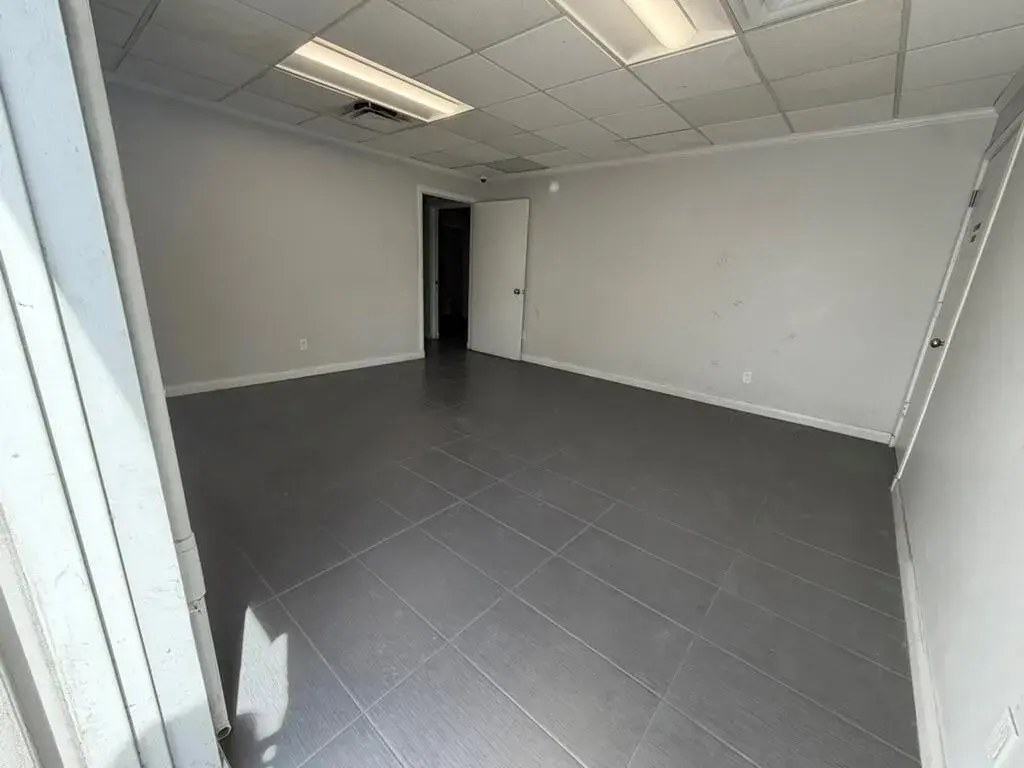 214 S F Street, FL 33460