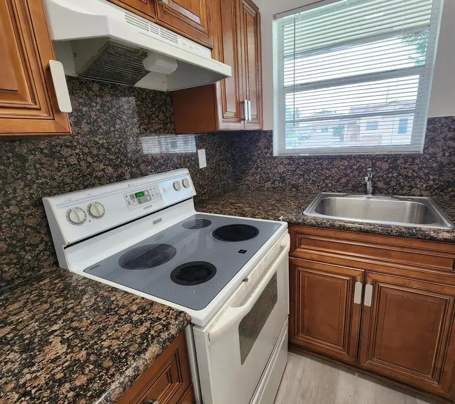 2466 Lincoln Street # 1, Hollywood FL 33020