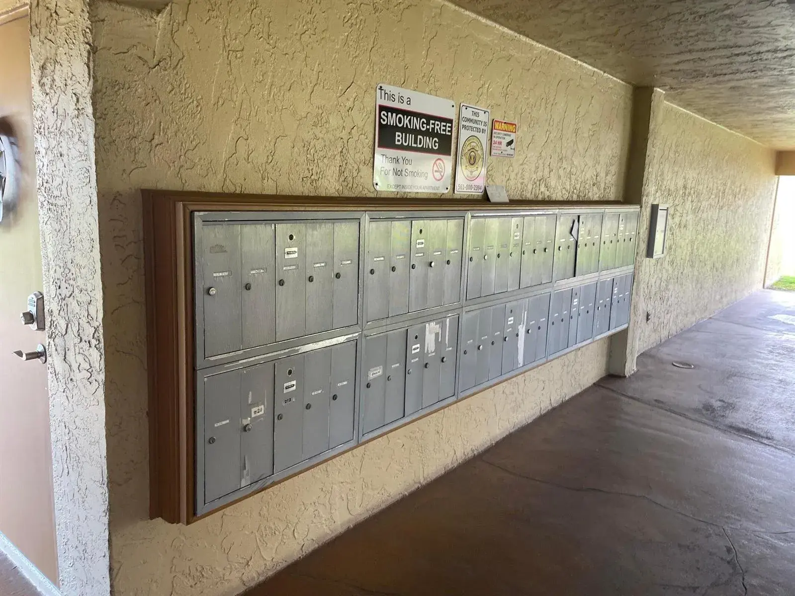 700 Village Green Court # 208, Palm Springs FL 33461