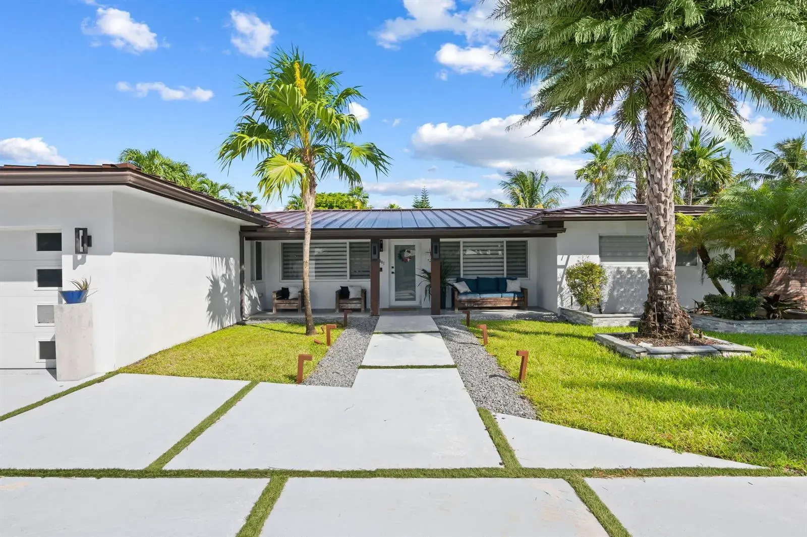 2041 NE 52ND Street, Fort Lauderdale FL 33308