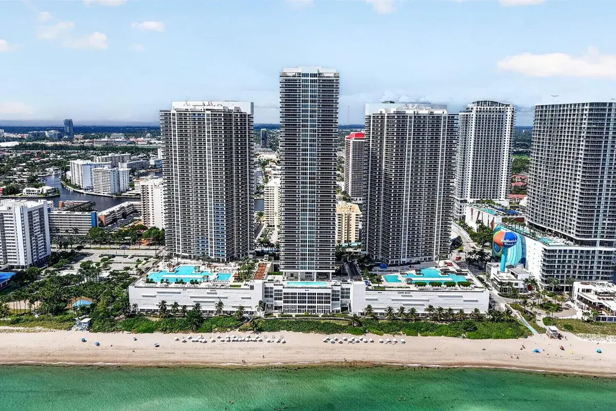 1800 S OCEAN Drive # 806, Hallandale Beach FL 33009