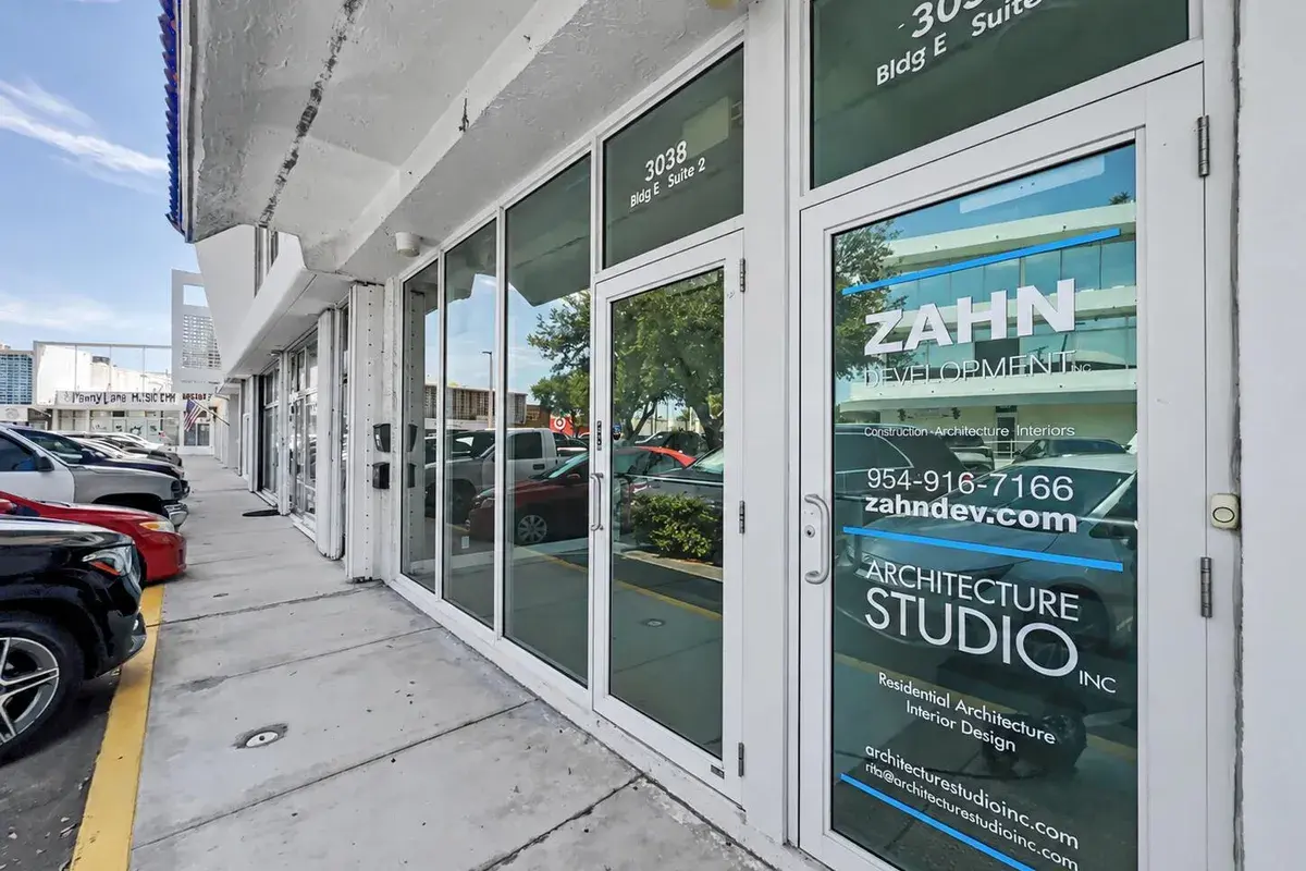 3038 N FEDERAL Highway, Fort Lauderdale FL 33306