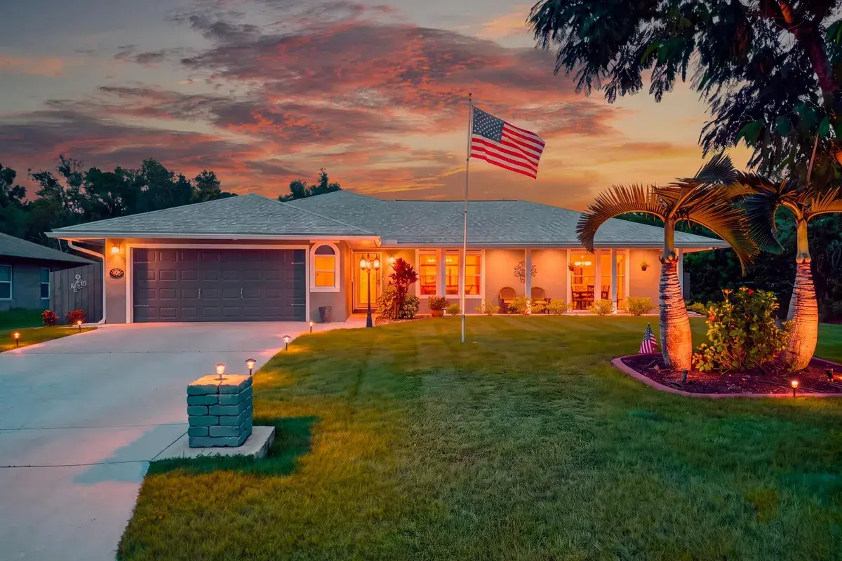 755 SW Tupper Lane, Port St. Lucie FL 34953