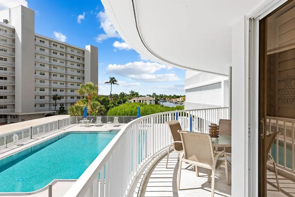 3210 S OCEAN Boulevard # 303, Highland Beach FL 33487