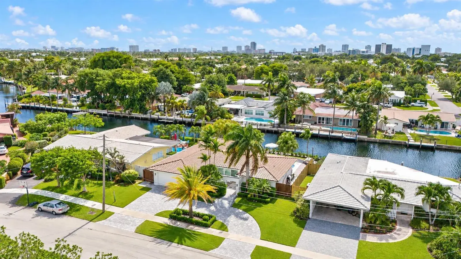 6520 NE 19th Avenue, Fort Lauderdale FL 33308