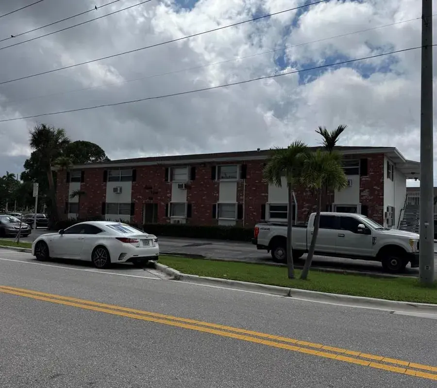 810 Lake Shore Drive # 46, Lake Park FL 33403