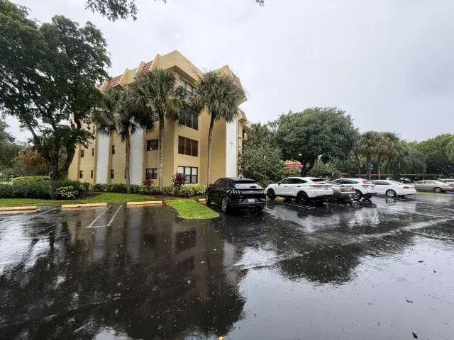23345 CAROLWOOD Lane # 405, Boca Raton FL 33428