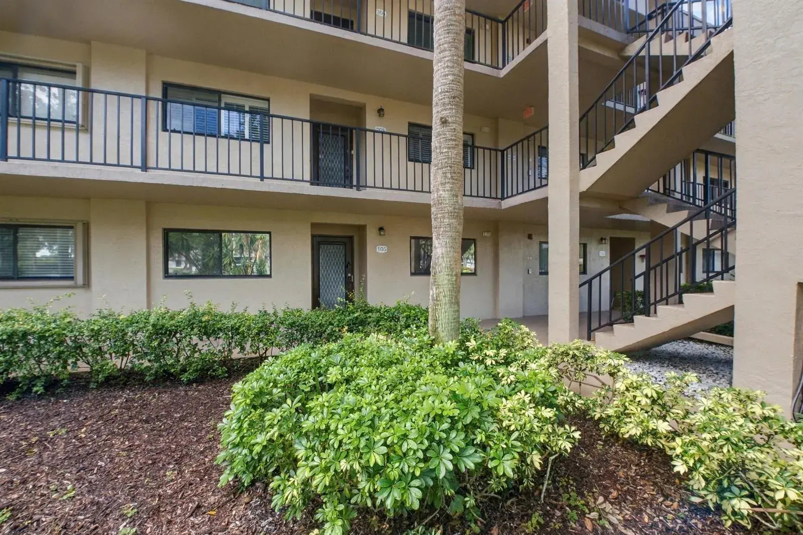 15324 LAKES OF DELRAY Boulevard # 105, Delray Beach FL 33484