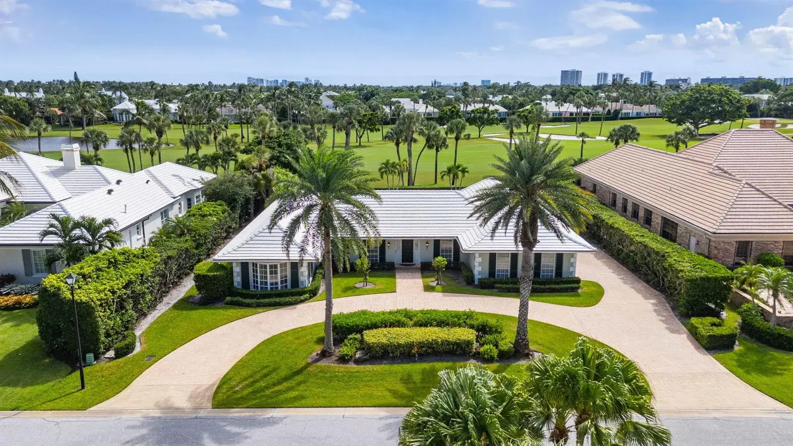 934 Palm Way, North Palm Beach FL 33408