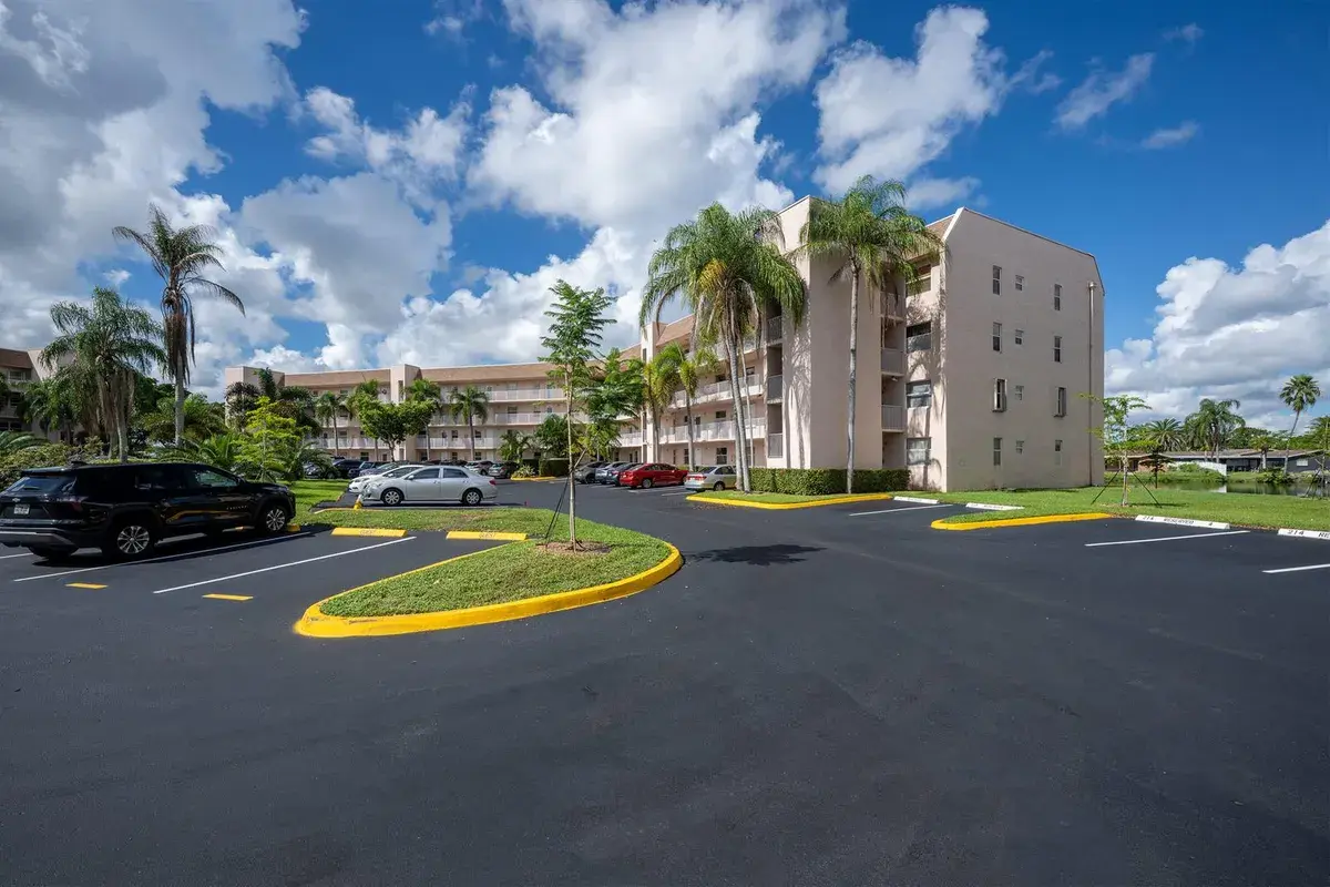 2635 NW 104th Avenue # 206, Sunrise FL 33322