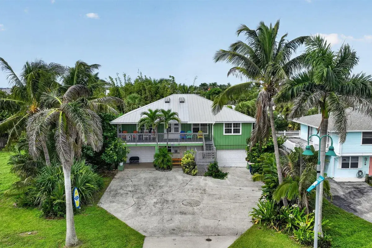 1107 S OCEAN Drive, Fort Pierce FL 34949