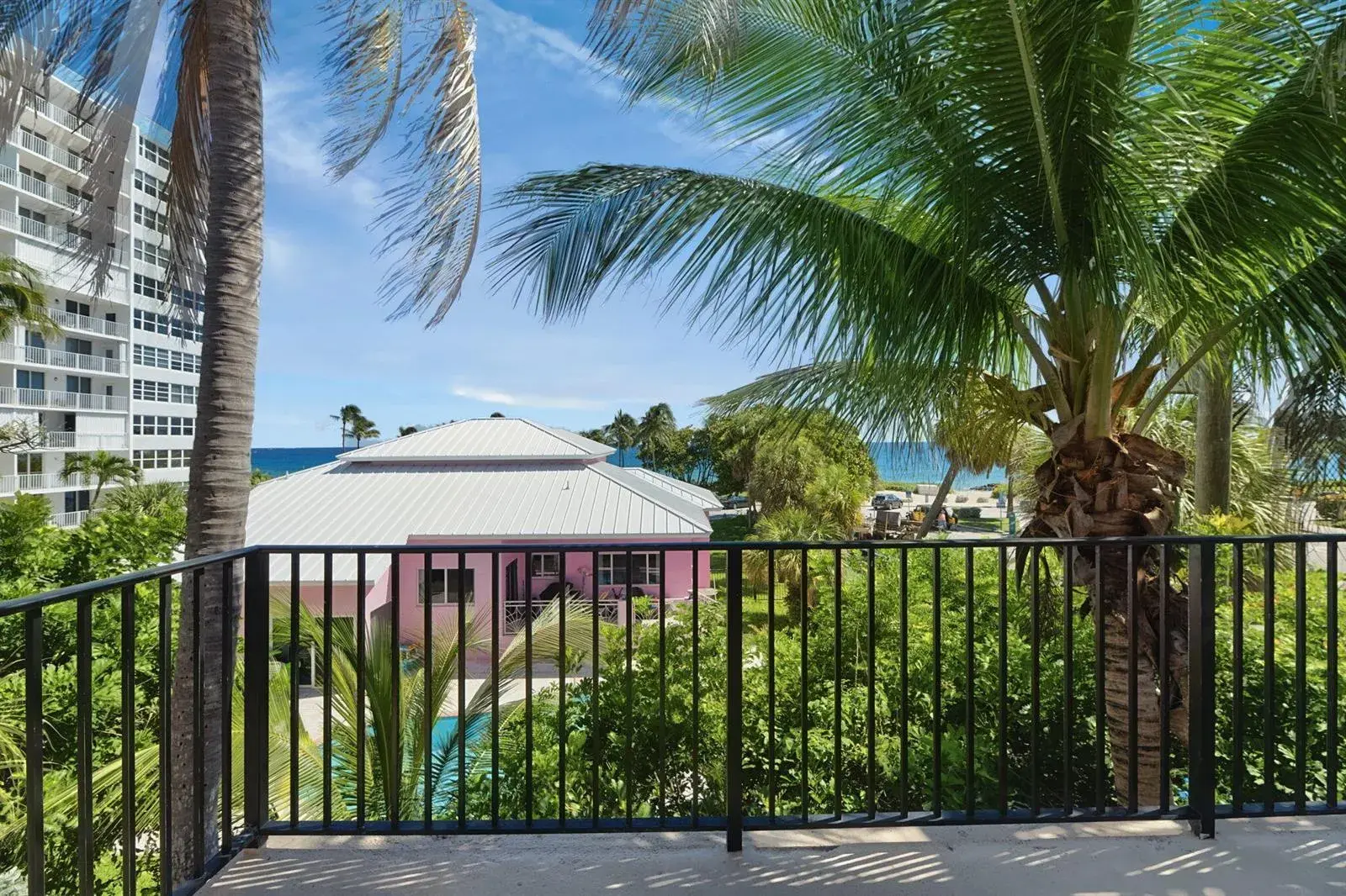 840 SE 20TH Avenue, Deerfield Beach FL 33441