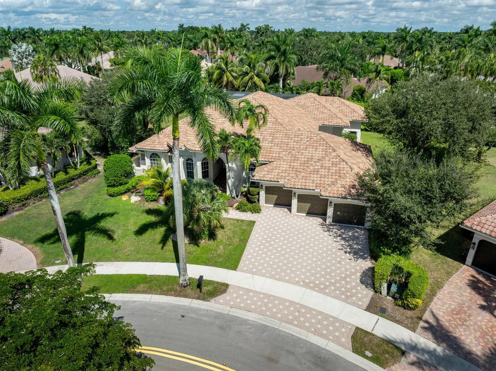 2476 Poinciana Lane, Weston FL 33327