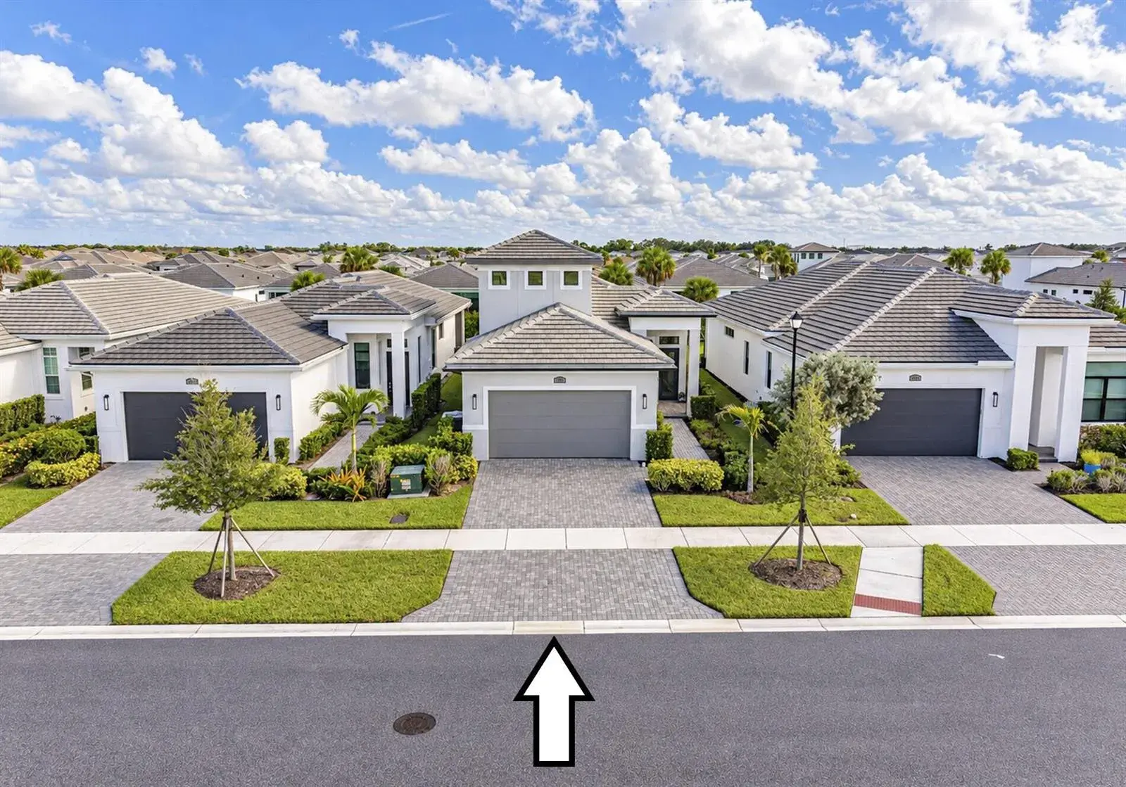 9043 SW VETTA Way, Port St. Lucie FL 34987