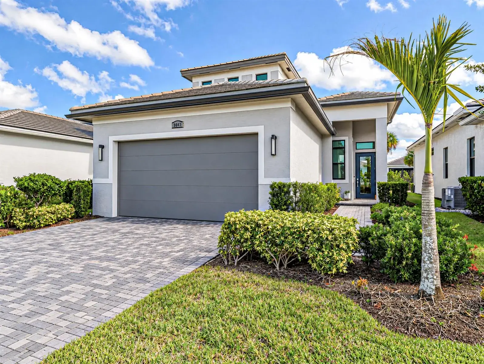 9043 SW VETTA Way, Port St. Lucie FL 34987