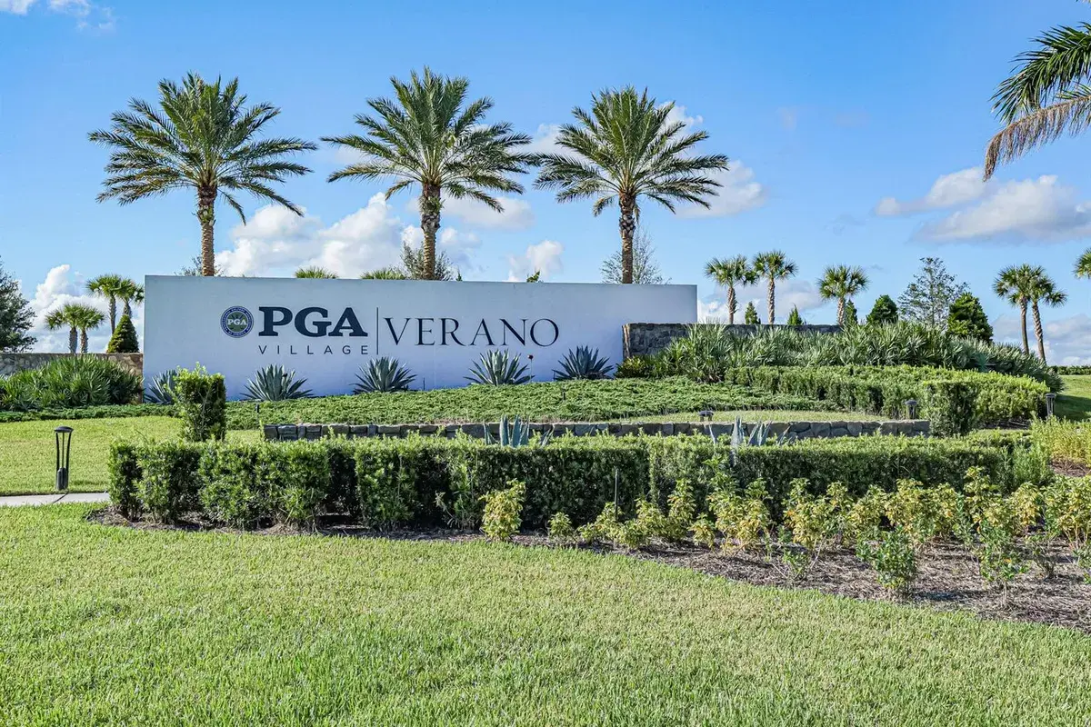 9043 SW VETTA Way, Port St. Lucie FL 34987