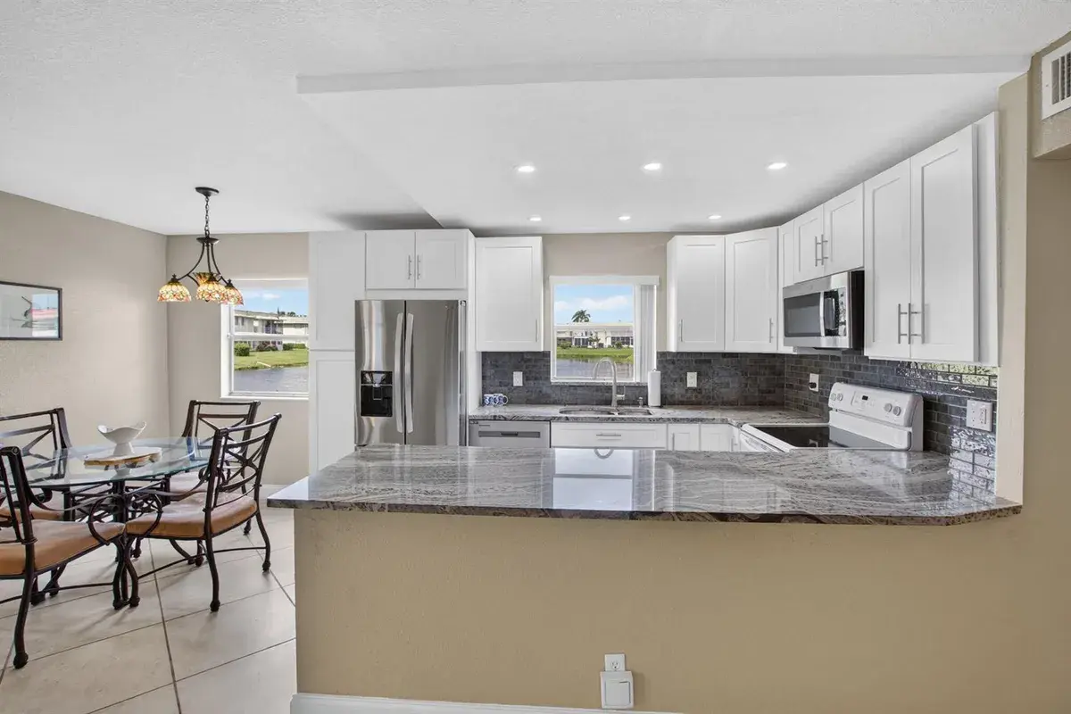 264 SAXONY F # 264, Delray Beach FL 33446