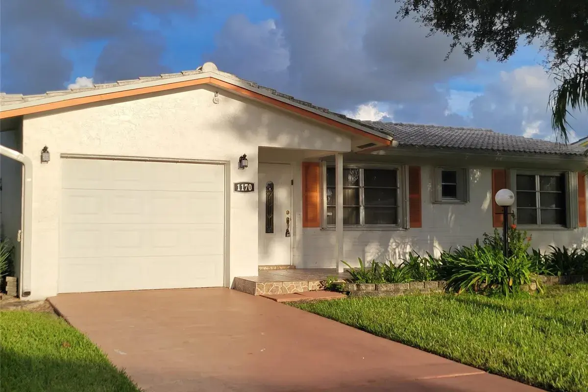 1170 NW 90th Avenue, Plantation FL 33322