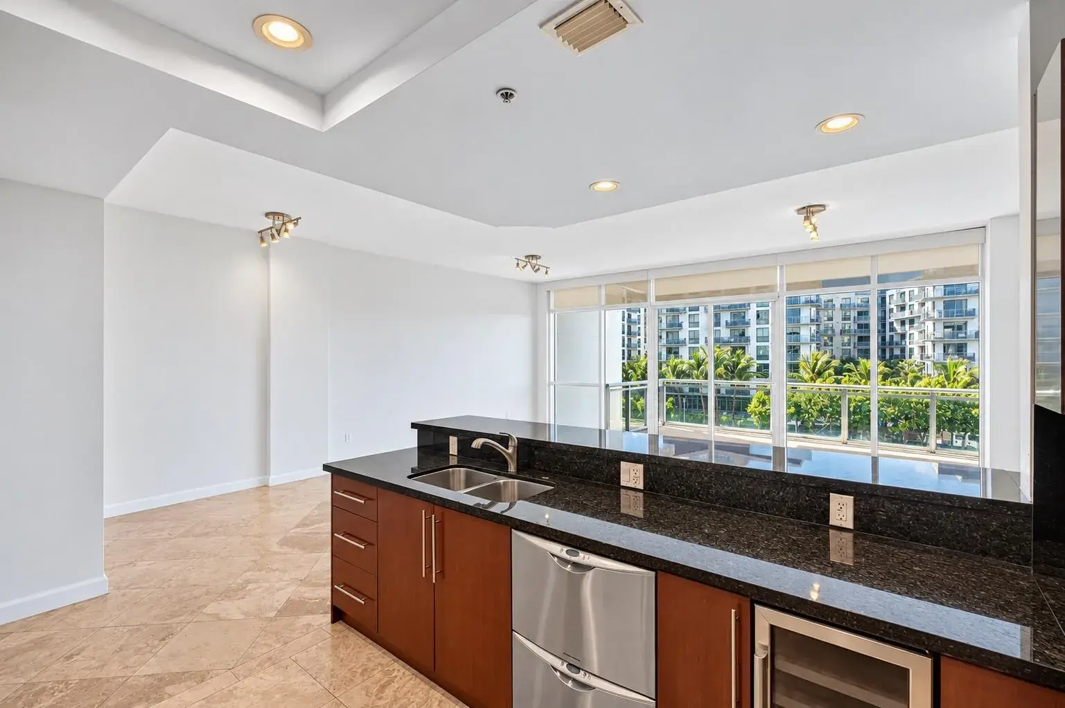 1090 NW North River Drive # 402, Miami FL 33132