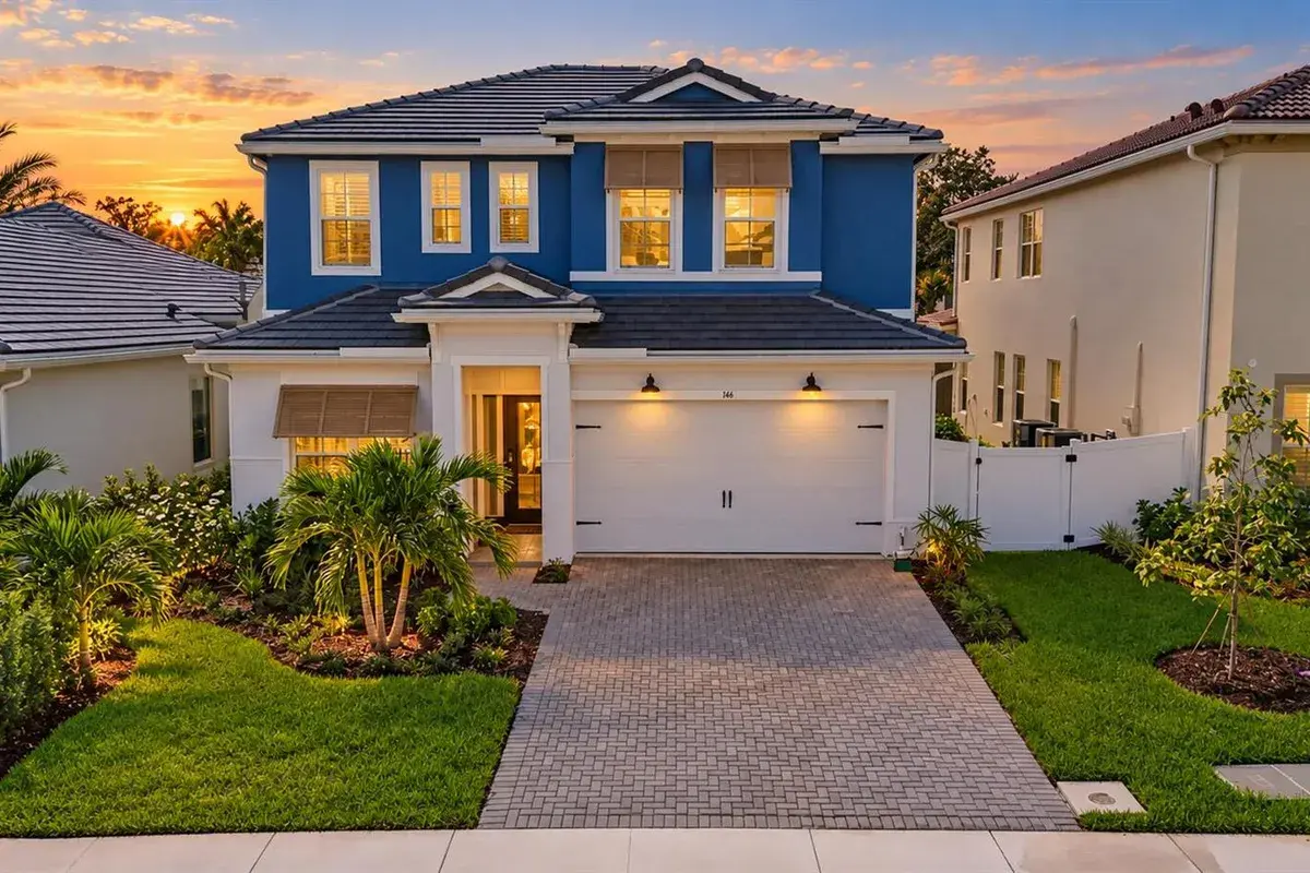 146 Parkside Way, Royal Palm Beach FL 33414