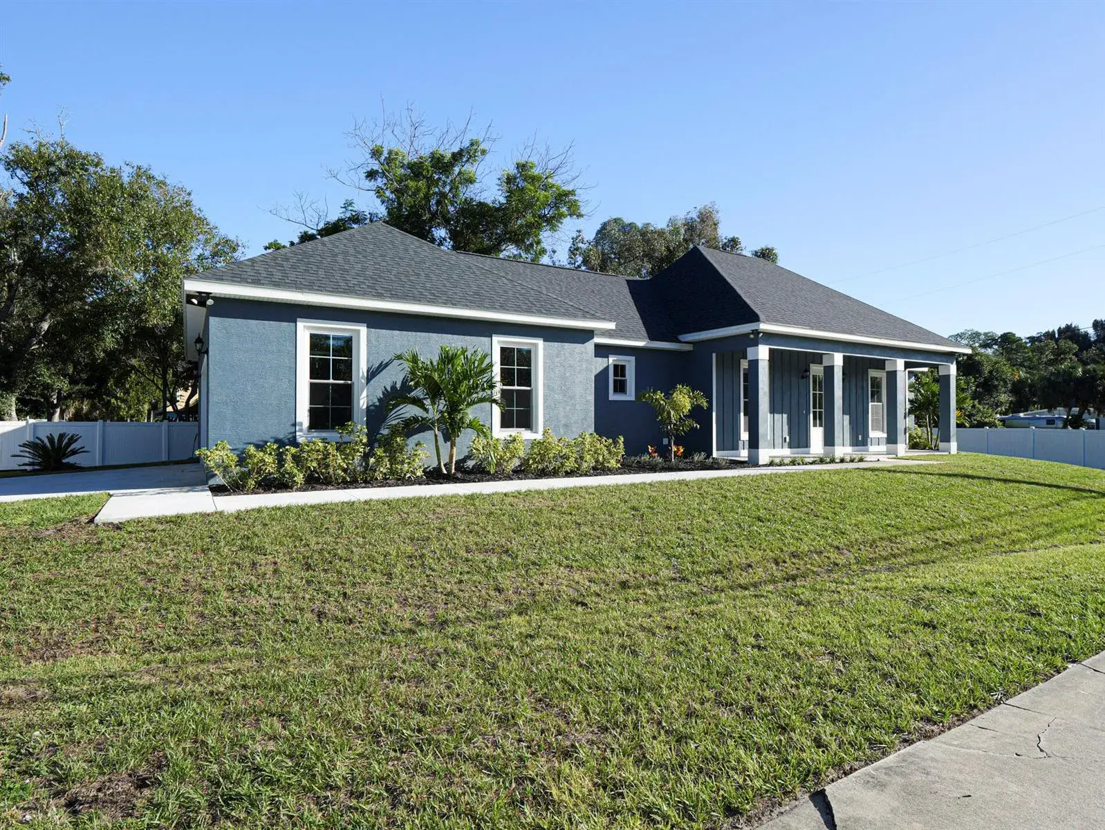 1606 24TH Avenue, Vero Beach FL 32960