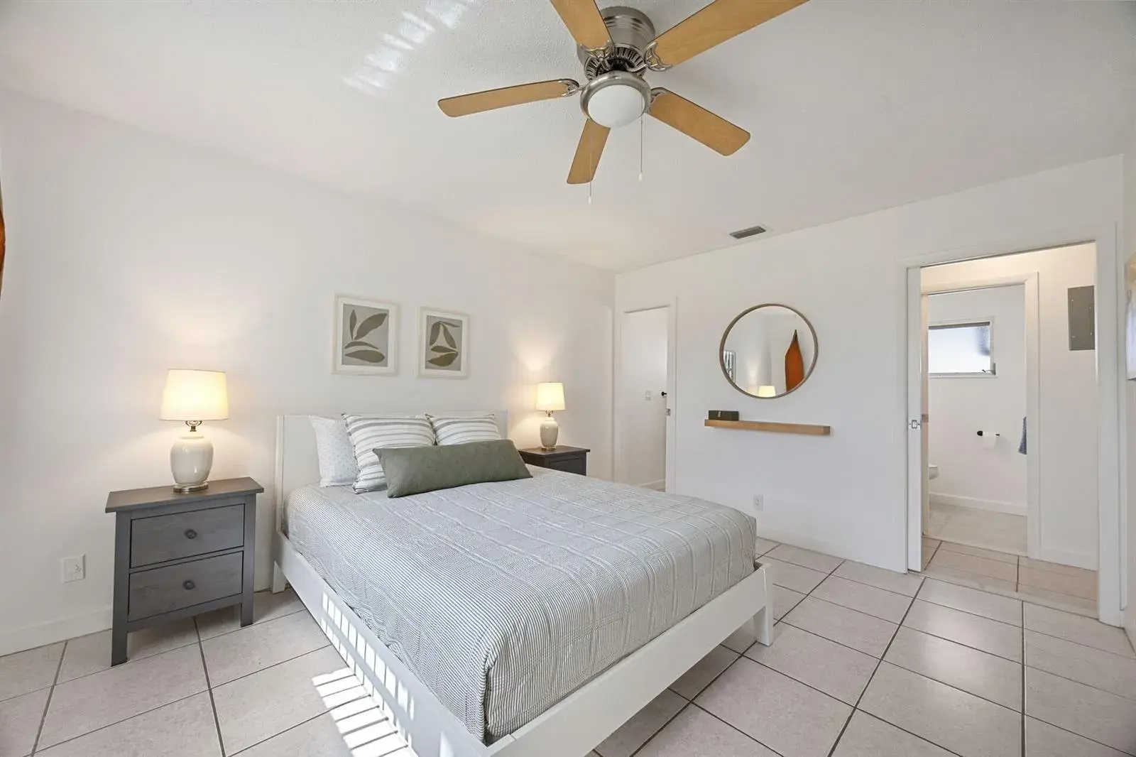 2691 Dudley Drive E # D, West Palm Beach FL 33415