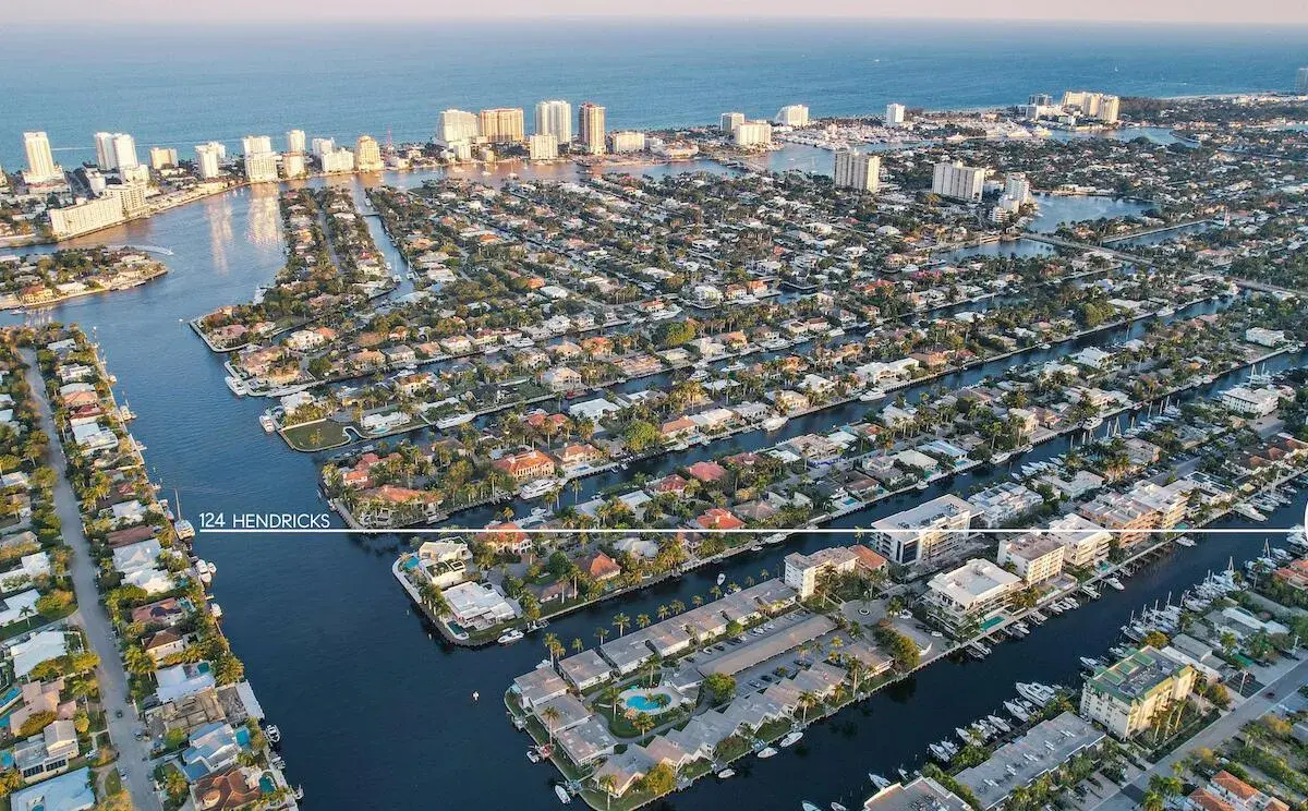 124 HENDRICKS Isle, Fort Lauderdale FL 33301