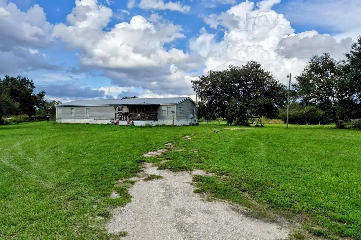19565 NW 304TH Street, Okeechobee FL 34972