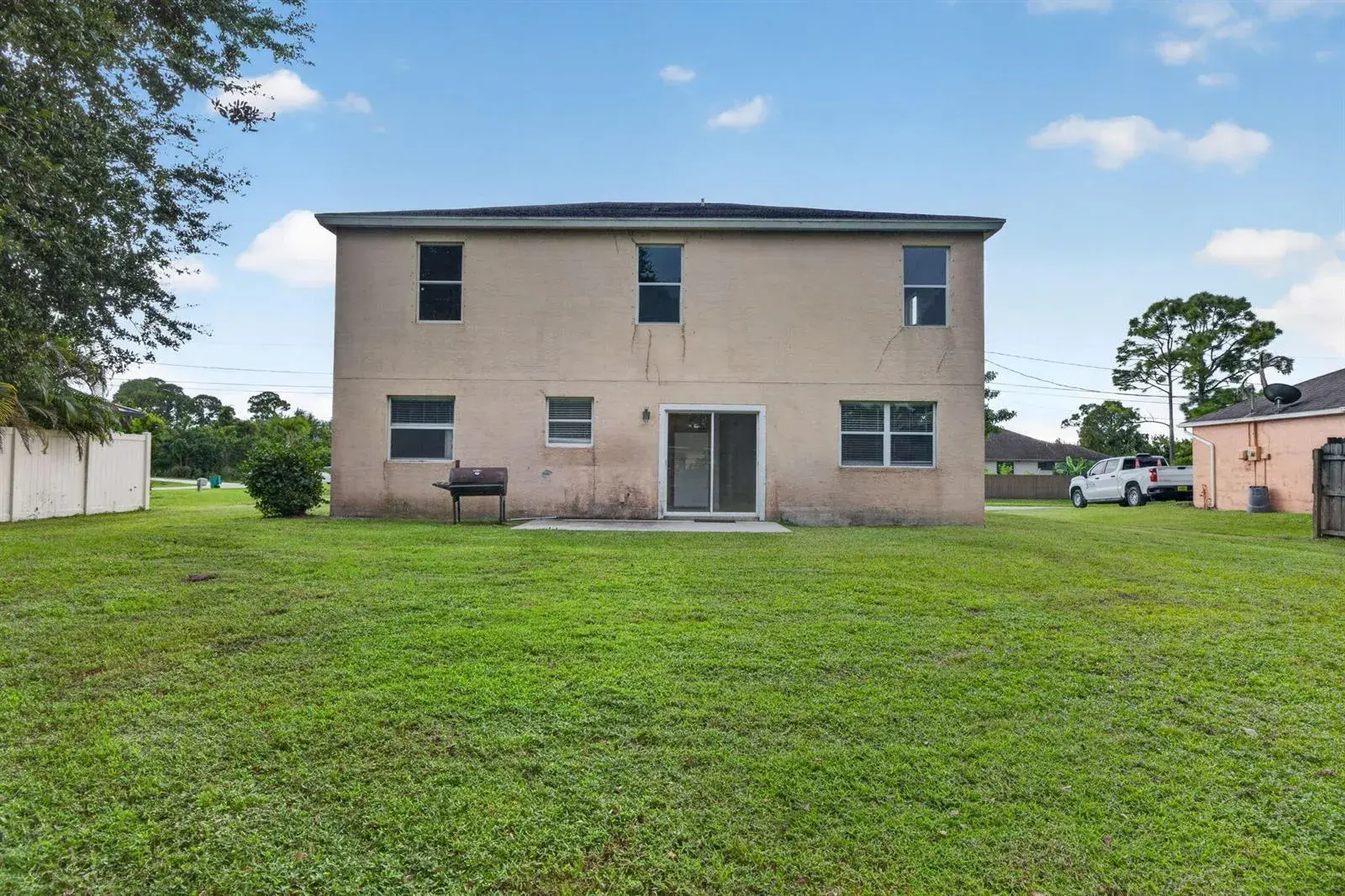 1965 SW BELLEVUE Avenue, Port St. Lucie FL 34953