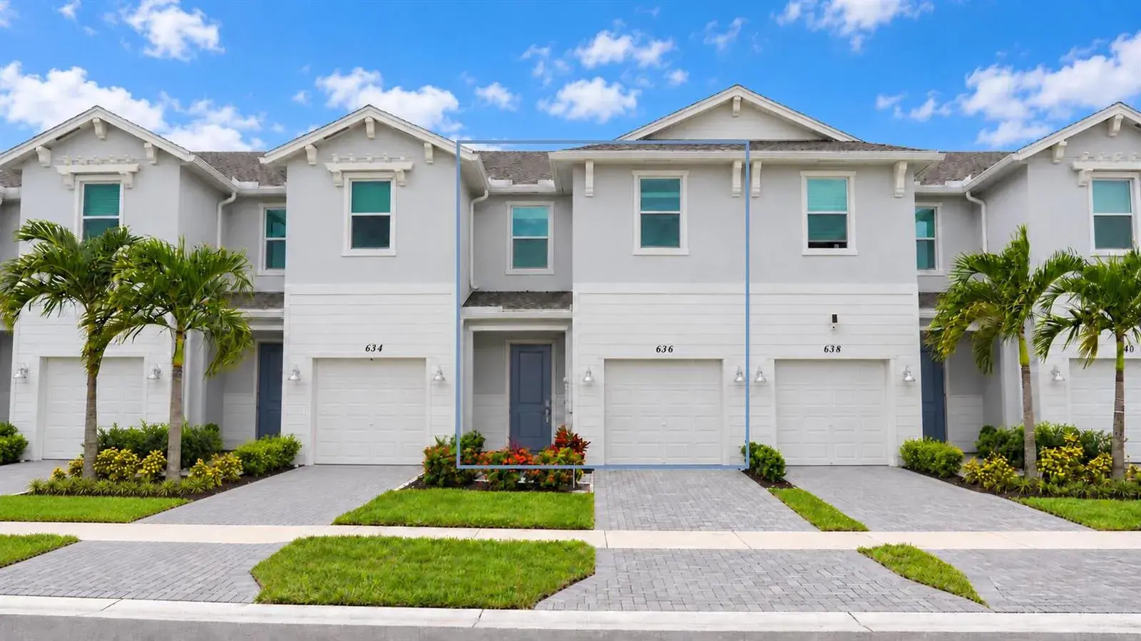 636 SE Lake Falls Street, Port St. Lucie FL 34984
