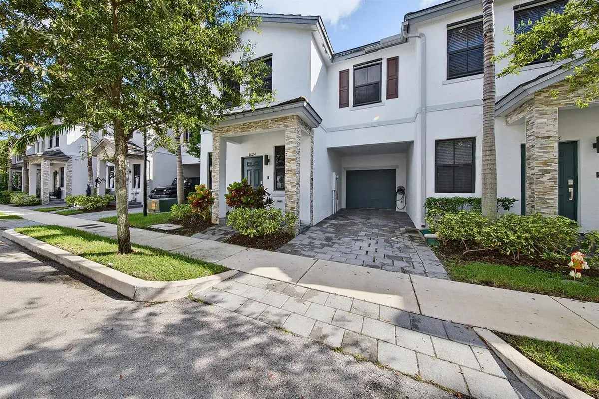 1624 SW 29TH Street, Fort Lauderdale FL 33315