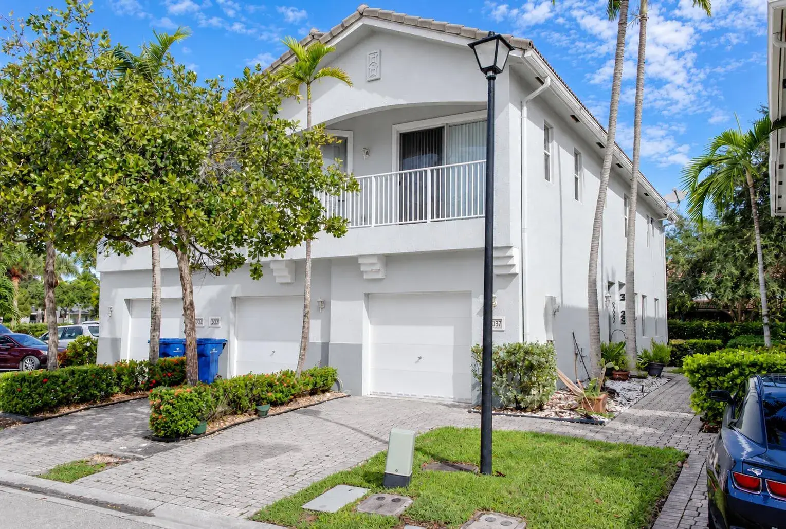 3037 Laurel Ridge Circle, Riviera Beach FL 33404