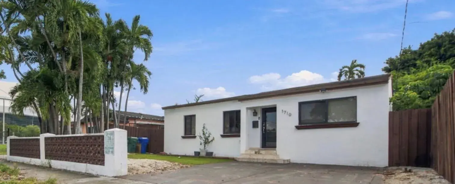 1710 NW 6TH Street, Miami FL 33125
