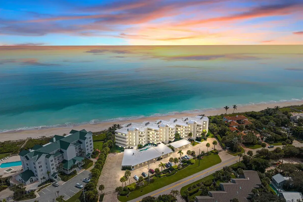 2636 OCEAN Drive # 105, Vero Beach FL 32963