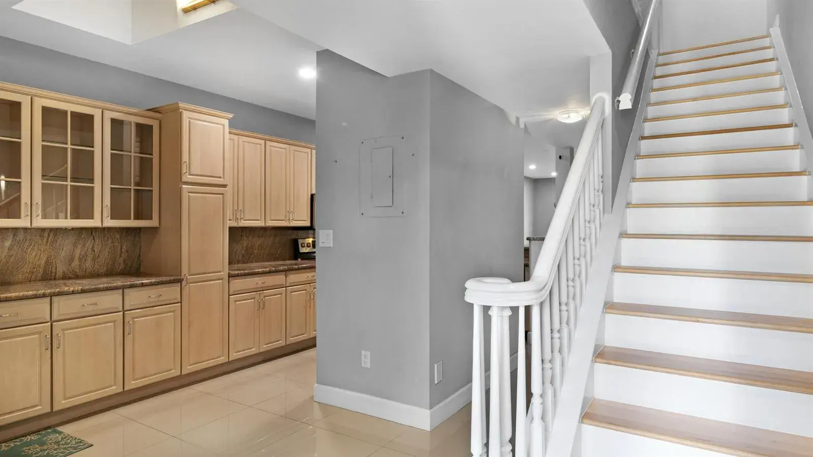 1301 N RIVERSIDE Drive # 7, Pompano Beach FL 33062