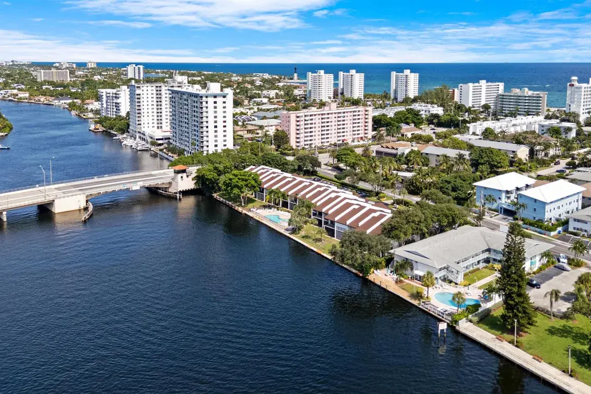 1301 N RIVERSIDE Drive # 7, Pompano Beach FL 33062