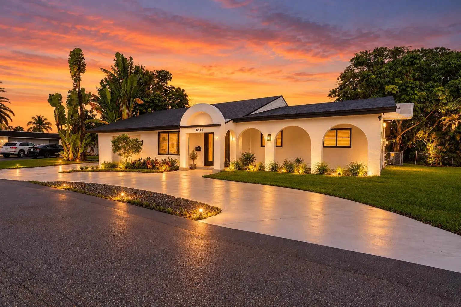 4 bedroom 2 bath Residential for sale at 6111 WHITE OAK Lane, Tamarac FL 33319