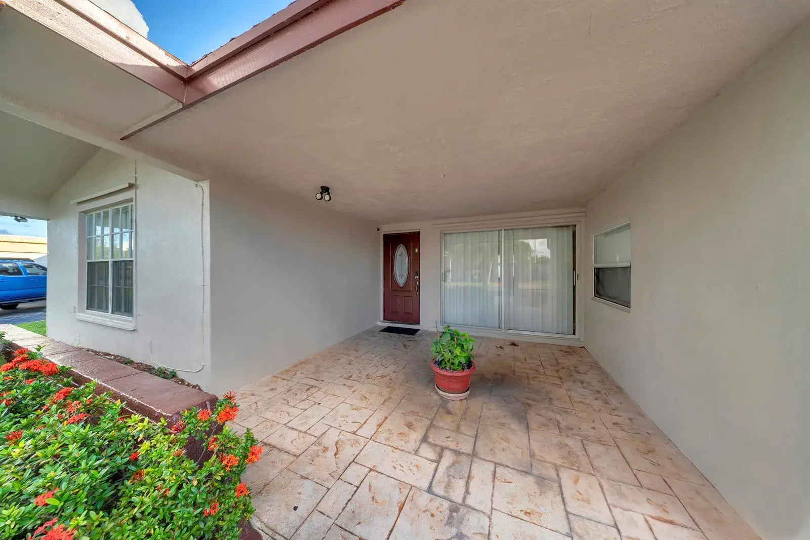6736 PANSY Drive, Miramar FL 33023
