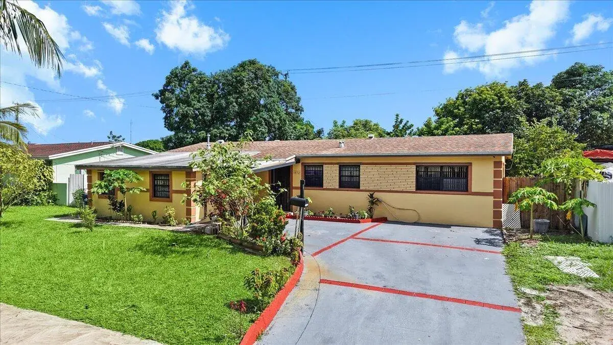 18921 NW 24th Avenue, Miami Gardens FL 33056