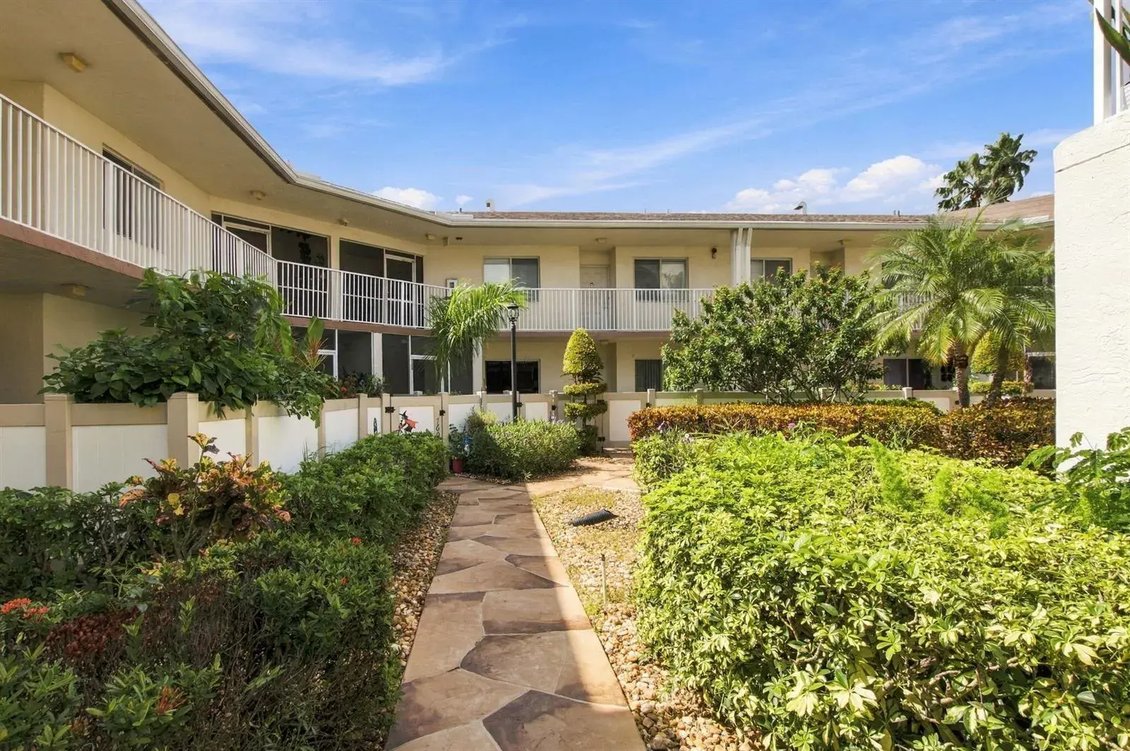7605 TRENT Drive # B, Tamarac FL 33321