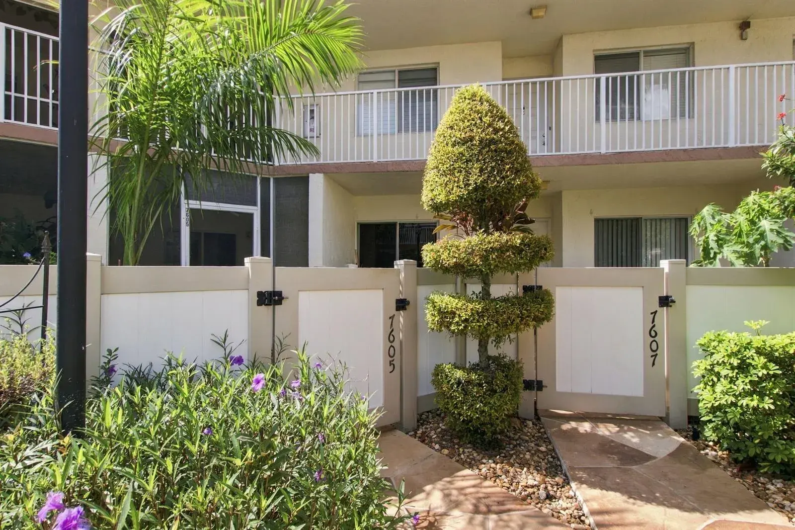 7605 TRENT Drive # B, Tamarac FL 33321
