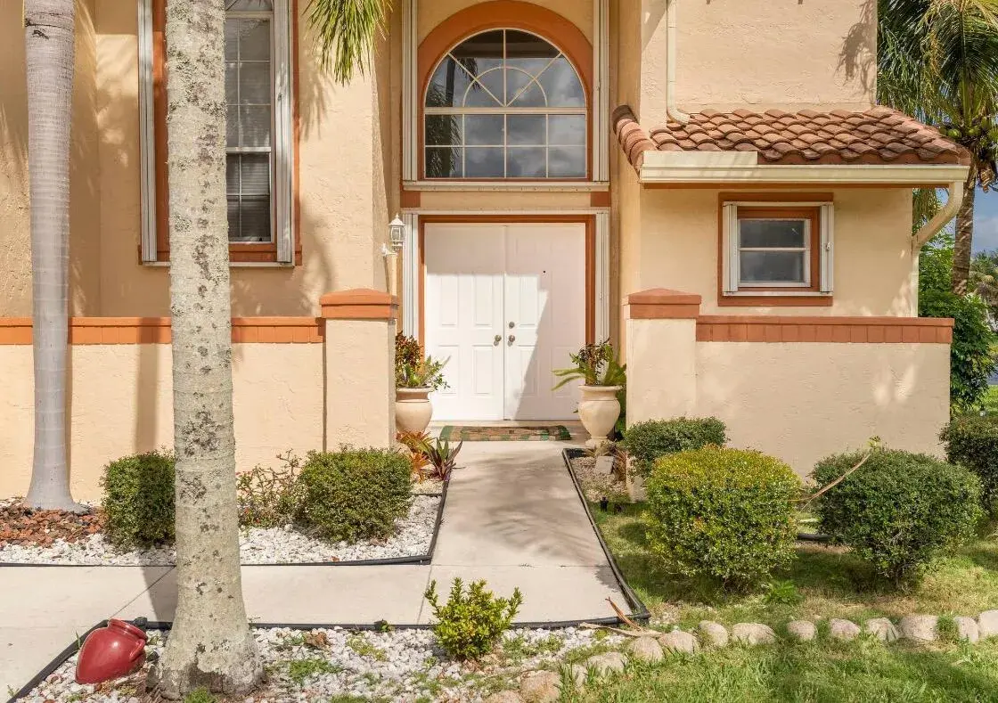 10256 BOCA SPRINGS Drive, Boca Raton FL 33428
