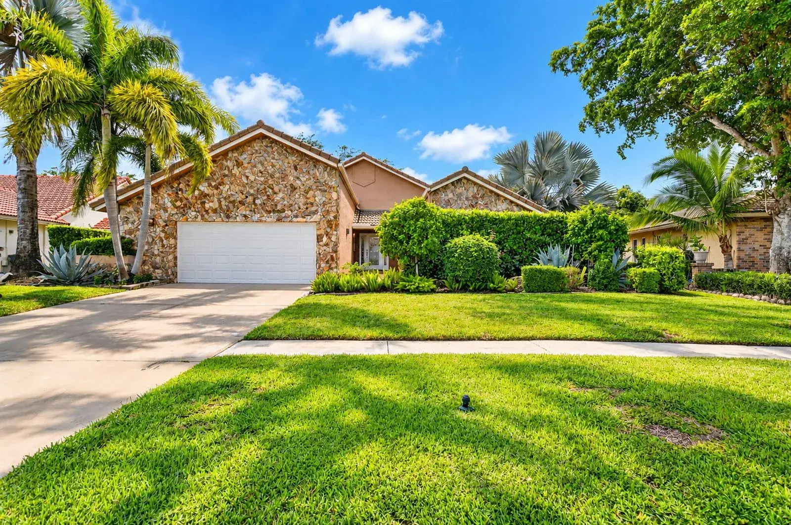 20104 BACK NINE Drive, Boca Raton FL 33498