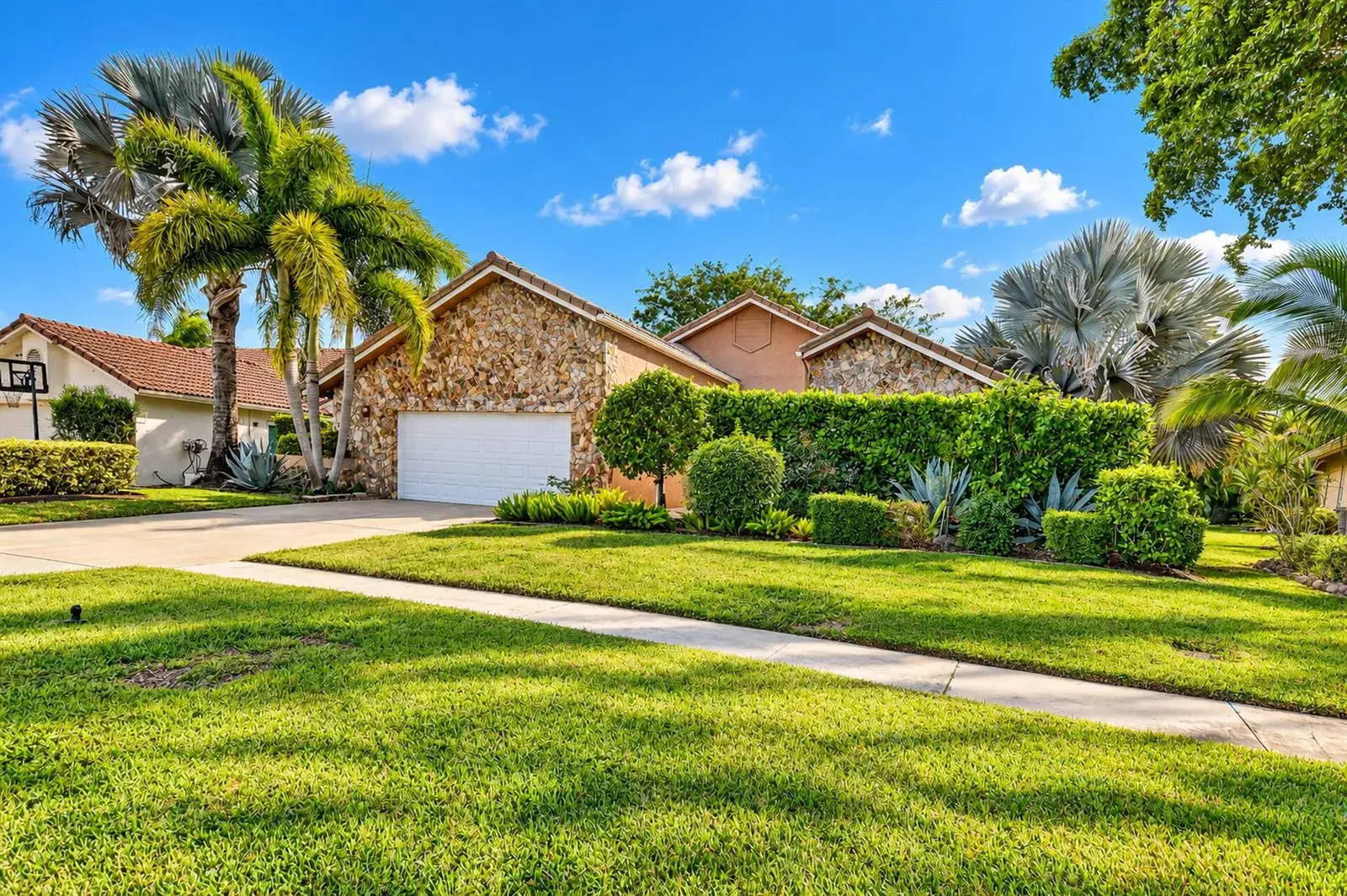 20104 BACK NINE Drive, Boca Raton FL 33498