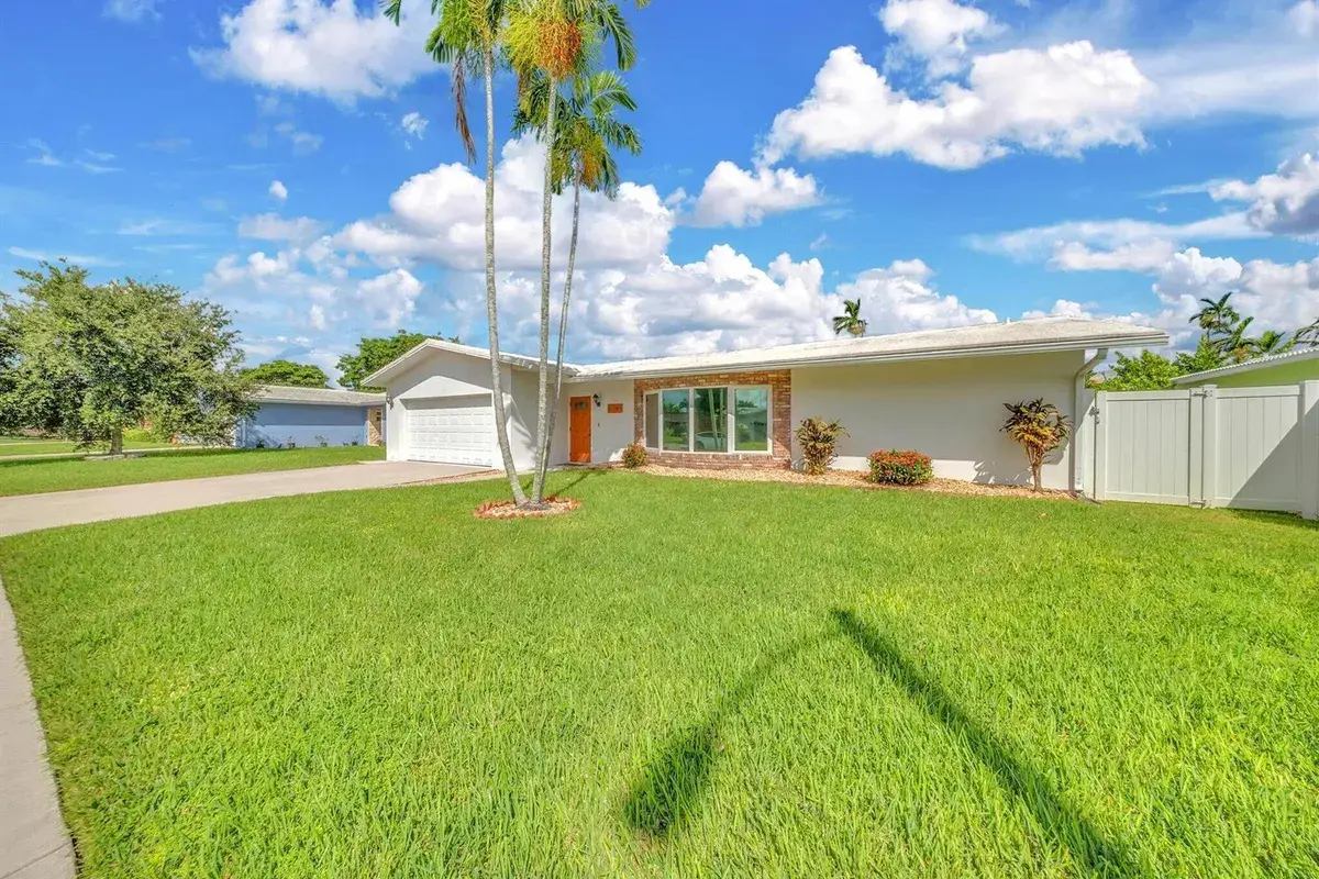 6701 NW 20TH Street, Margate FL 33063